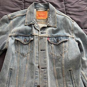 Levi's Denim Jacket for Men in Size Large